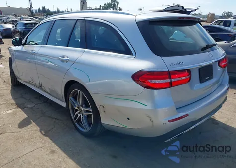 2019 Mercedes-Benz E 450 4Matic z USA, uszkodzony, nr VIN WDDZH6JBXKA638326